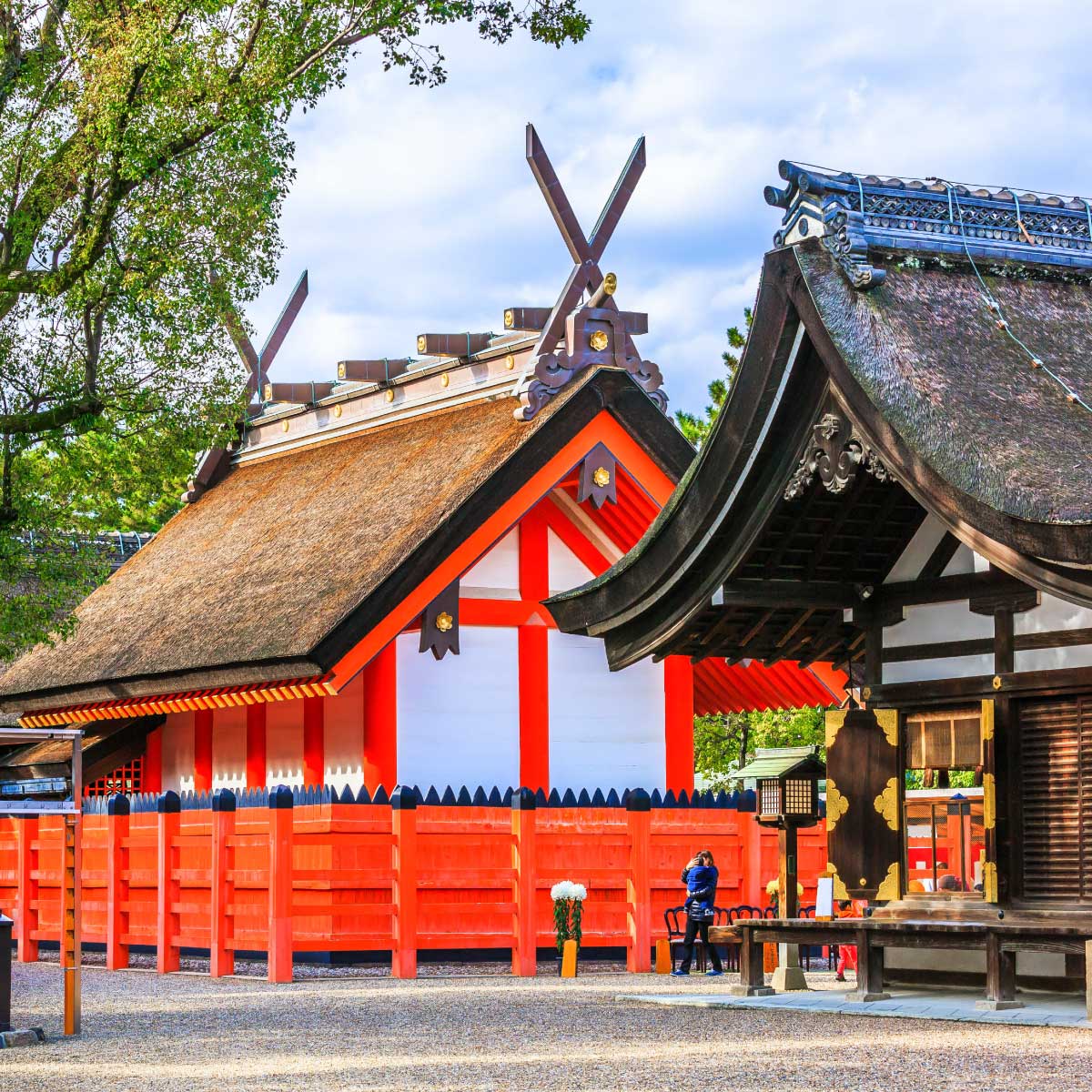 ศาลเจ้าสุมิโยชิ (Sumiyoshi Shrine) ที่เที่ยวโอซาก้า 2023