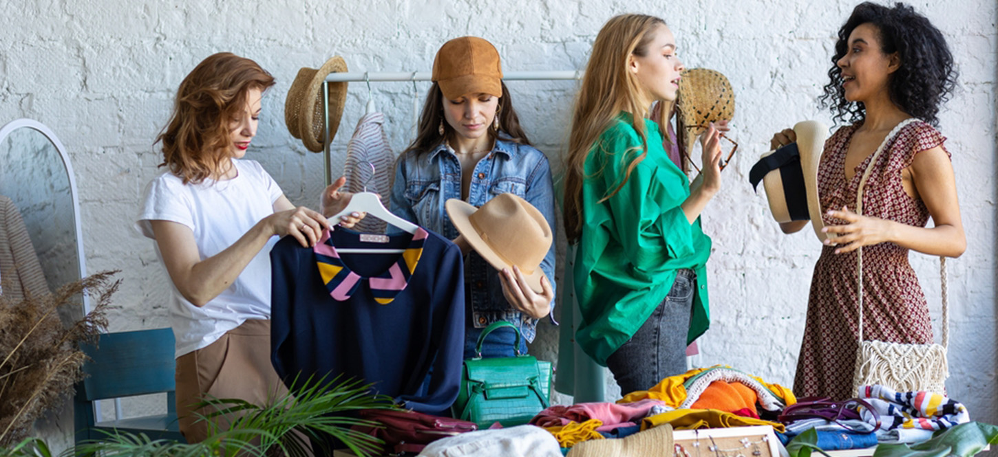 เทรนด์เสื้อผ้ารักโลก Textile Recycling 