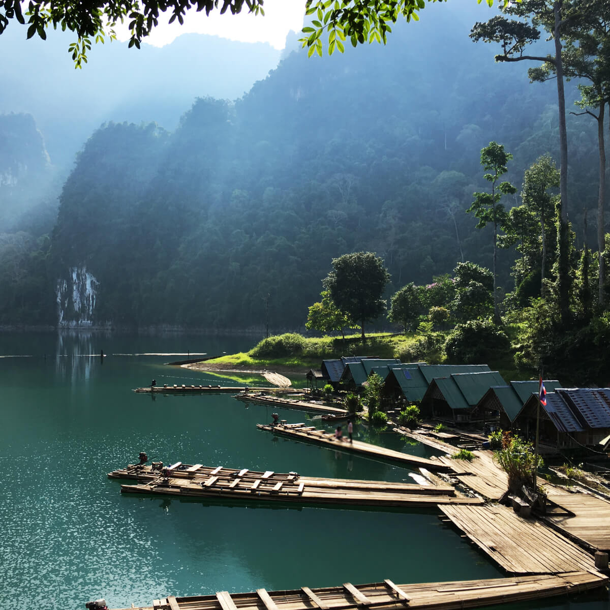 นอนแพแลหมอก 10 เขื่อนสวยบรรยากาศดี น่าไปรีเฟรชร่างกาย