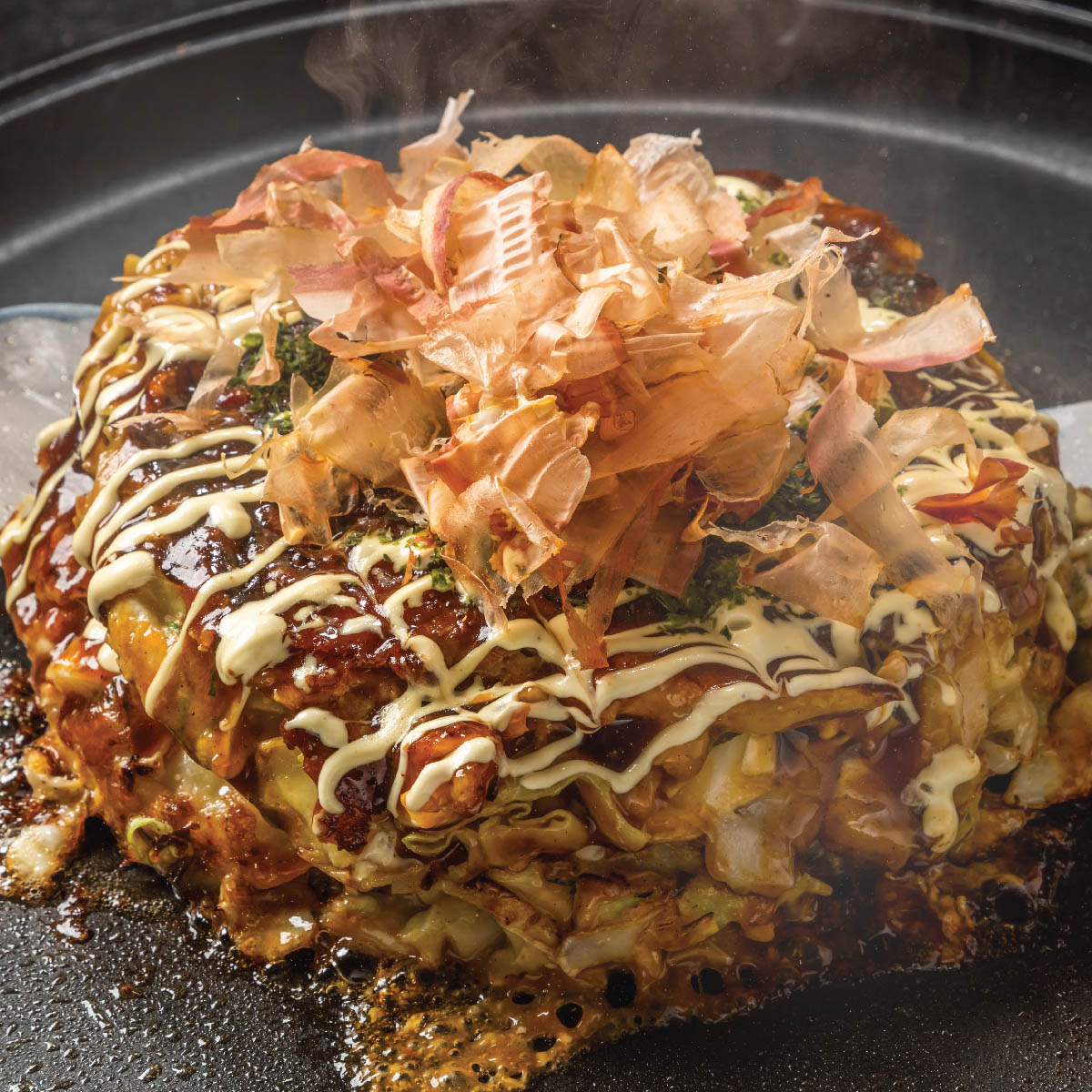ของกินเล่นญี่ปุ่นต้องลอง โอโคโนมิยากิ Okonomiyaki