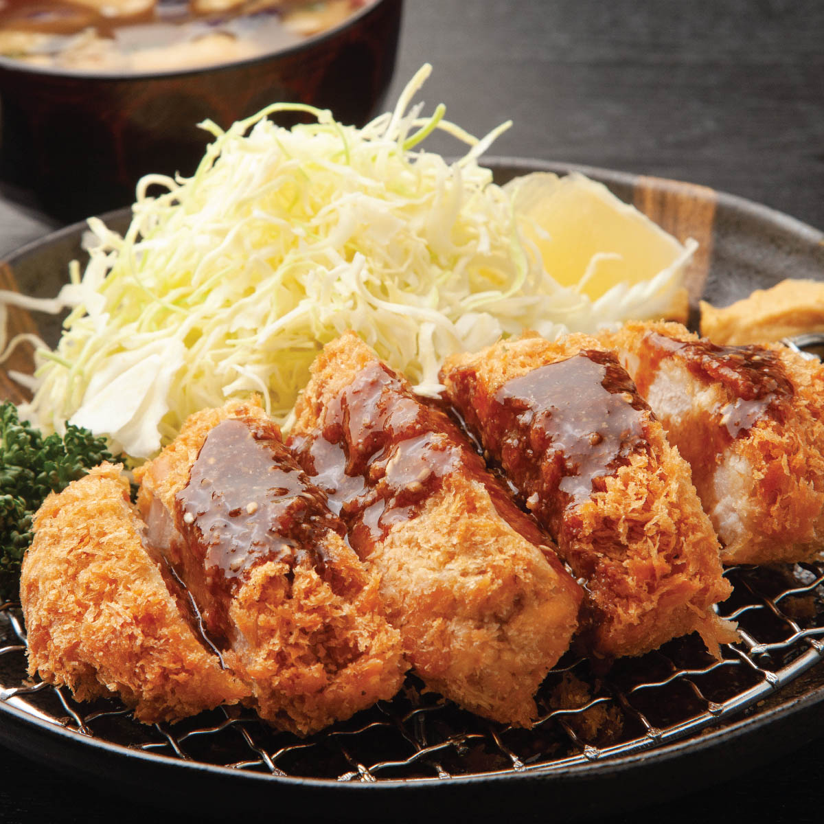 ทงคัตสึ Tonkatsu ของกินเล่นญี่ปุ่น