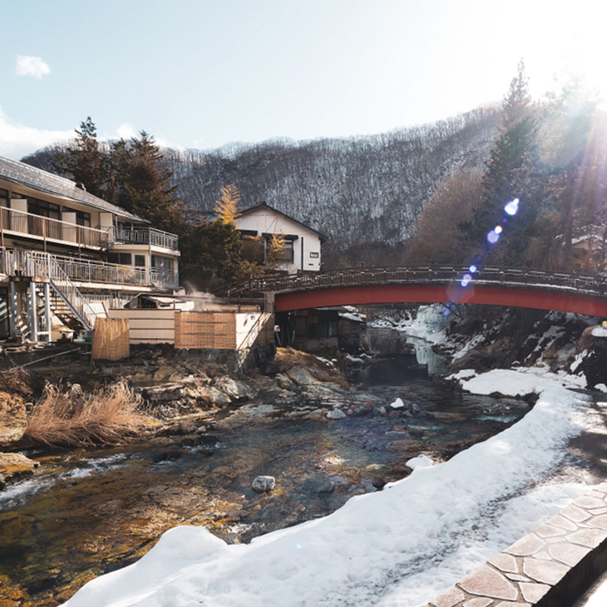 ที่เที่ยวหิมะญี่ปุ่น Yunishigawa Onsen Kamakura Snow House Festival